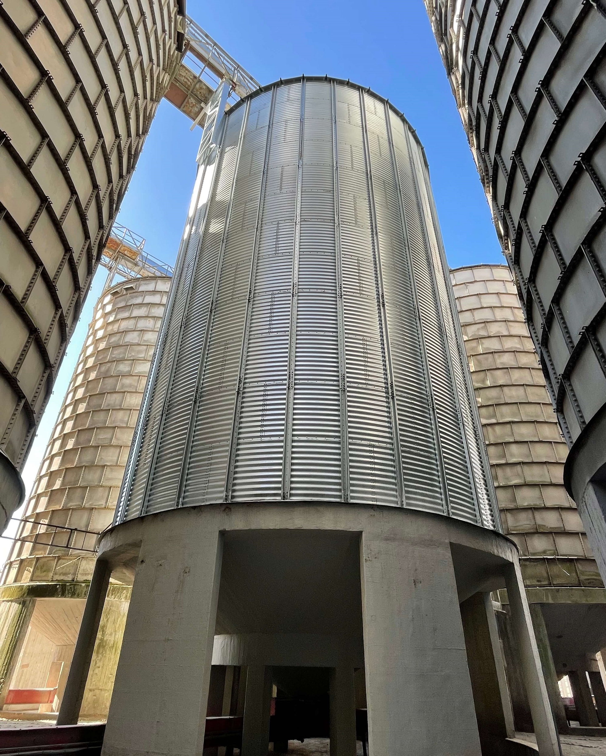 Bábolna Takarmány siló